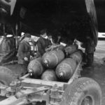 Bombing_up_106_Squadron_Lanc at Metheringham